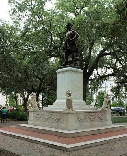 Chippewa Square; James Oglethorpe