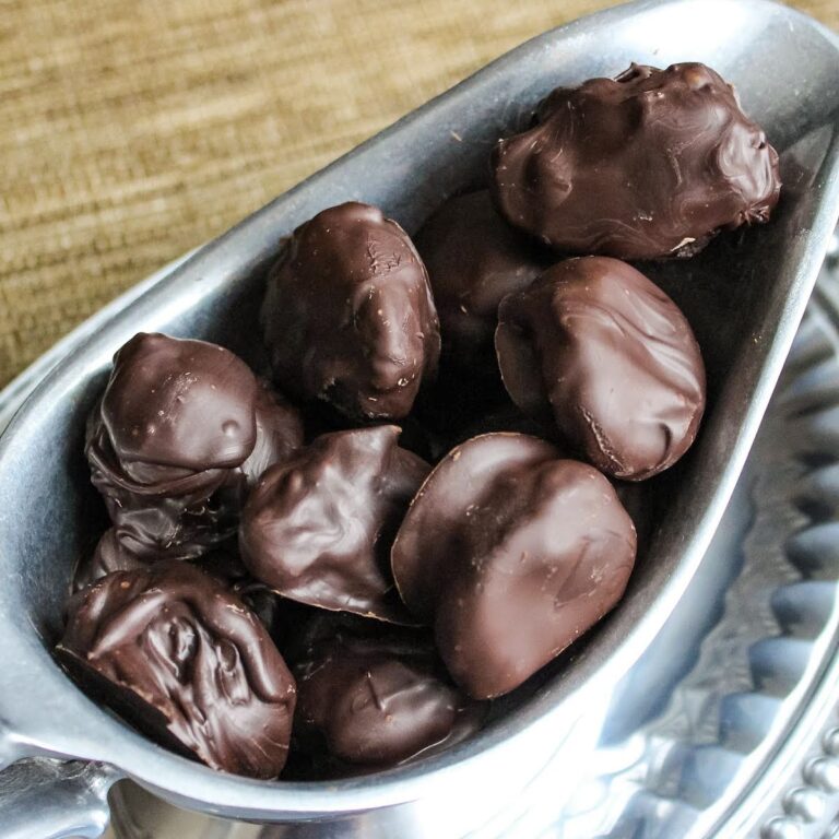 Easy 3-Ingredient Vegan Chocolate Treats Recipe
