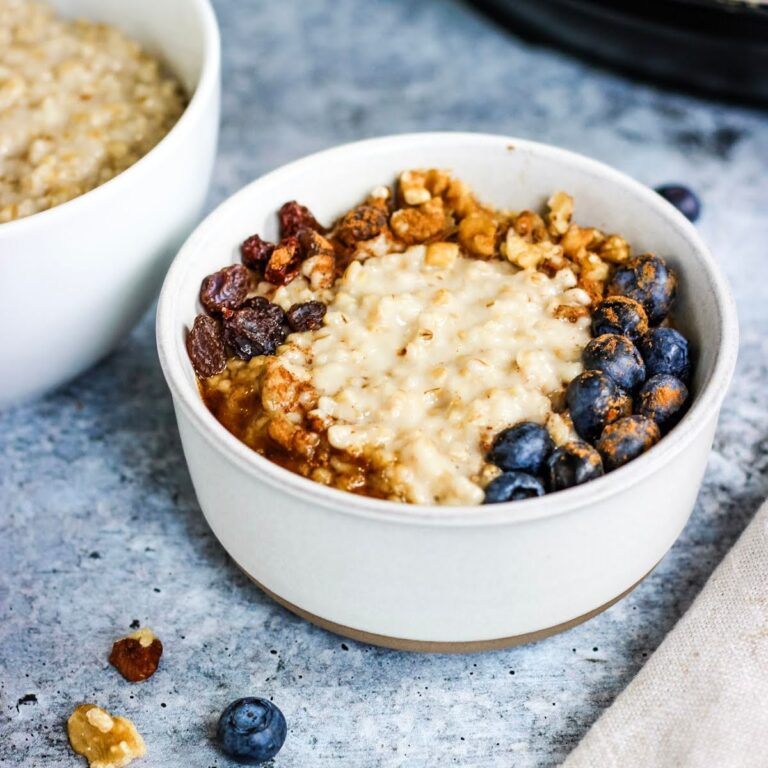 Easy 3-Ingredient Instant Pot Steel Cut Oatmeal