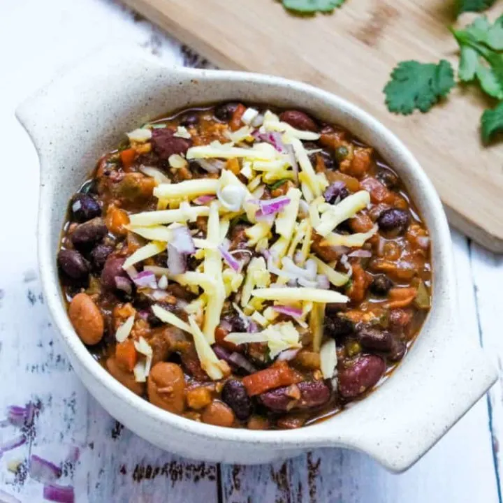 3 bean chili vegan recipe