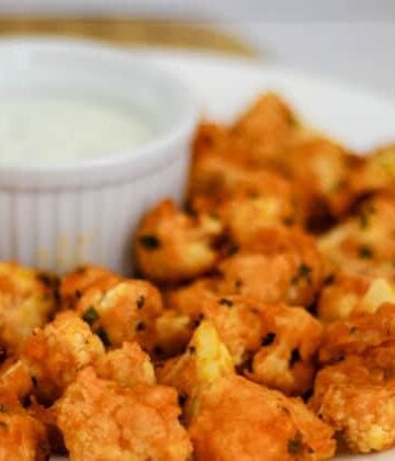 4-ingredient baked vegan buffalo cauliflower recipe