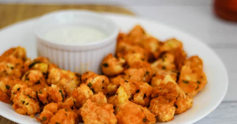 4-ingredient baked vegan buffalo cauliflower recipe