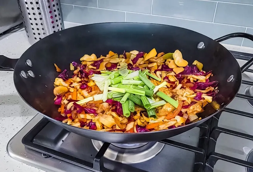 vegan tempeh stirfry with cabbage