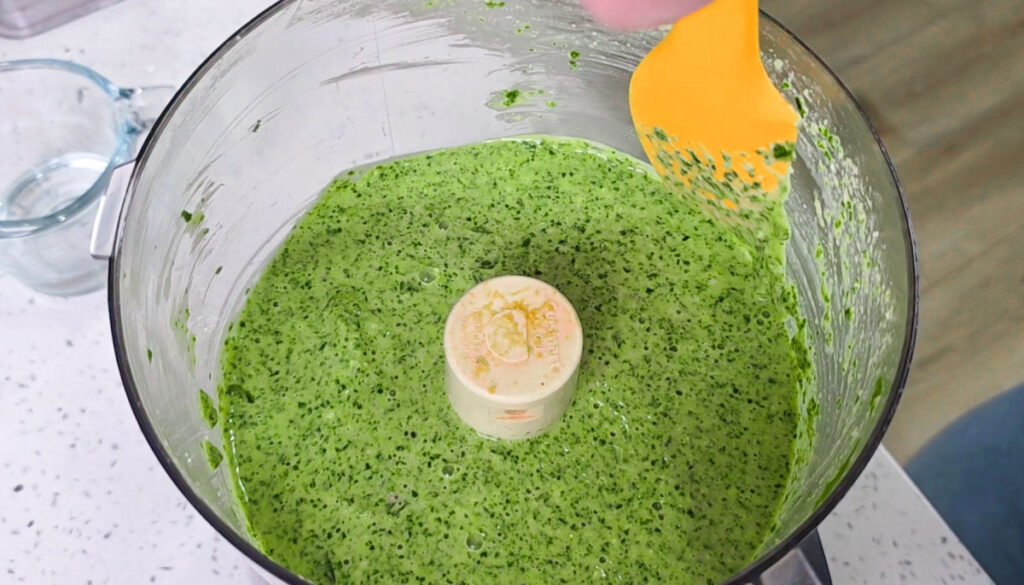 How to make Vegan Kale and Cashew Pesto - step 7